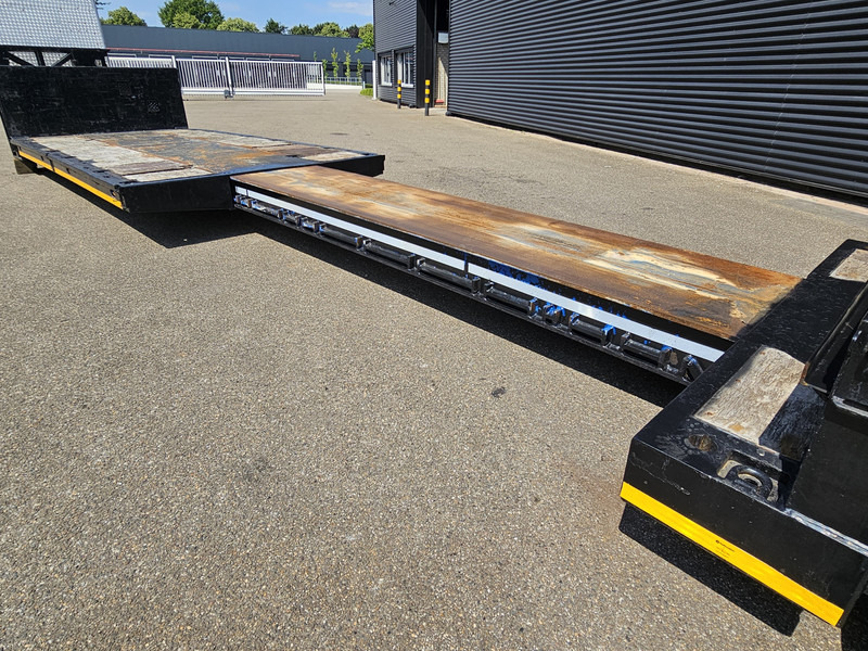 MEUSBURGER MPG 3 / LOW BED / EXTENDABLE / 3 x STEERING AXLE - Semi-reboque baixa: foto 2 MEUSBURGER MPG 3 / LOW BED / EXTENDABLE / 3 x STEERING AXLE - Semi-reboque baixa: foto 2