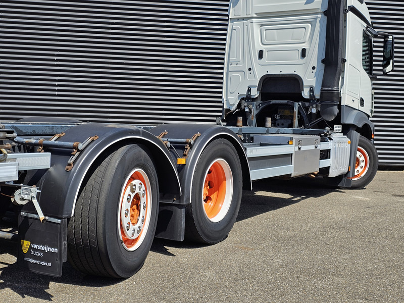 Camião transportador de contêineres/ Caixa móvel Mercedes-Benz ACTROS 2640 6x2-4 / NL TRUCK: foto 7