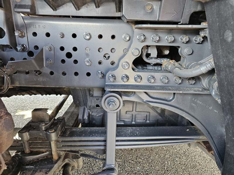 Locação financeira de Mercedes-Benz AROCS 3345 / NCH CONTAINER SYSTEM 25T / CABLE Mercedes-Benz AROCS 3345 / NCH CONTAINER SYSTEM 25T / CABLE: foto 18