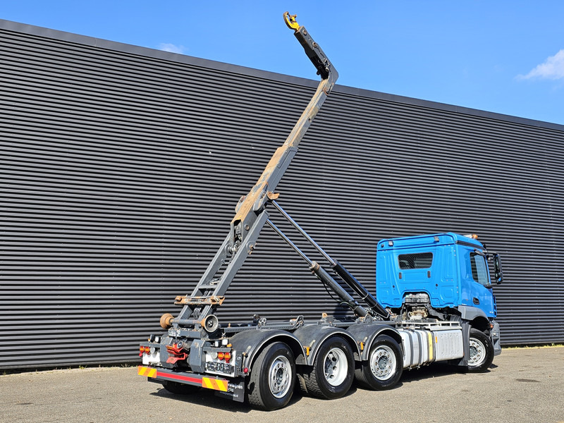 Mercedes-Benz Antos 3546 / 8x2/6 / HOOKLIFT / ABROLLKIPPER - Camião polibenne: foto 4 Mercedes-Benz Antos 3546 / 8x2/6 / HOOKLIFT / ABROLLKIPPER - Camião polibenne: foto 4