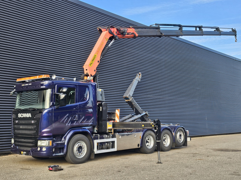 Scania G490 8x4*4 / PALFINGER CRANE + HOOKLIFT - Camião polibenne, Camião grua: foto 1 Scania G490 8x4*4 / PALFINGER CRANE + HOOKLIFT - Camião polibenne, Camião grua: foto 1