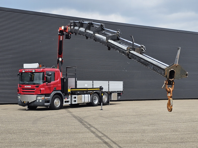 Scania P400 6X2-4 / PALFINGER 34 t/m / 8 x HYDR + WINCH - Camião grua: foto 4 Scania P400 6X2-4 / PALFINGER 34 t/m / 8 x HYDR + WINCH - Camião grua: foto 4