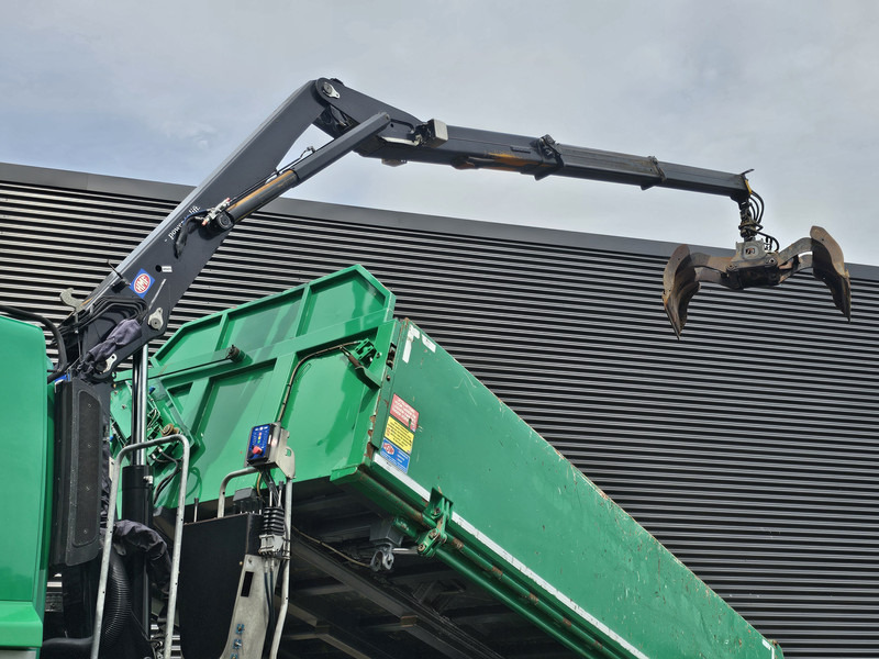 Tatra 6X6 / T158/II / 2 SIDE TIPPER - HMF Z CRANE - Camião basculante, Camião grua: foto 2 Tatra 6X6 / T158/II / 2 SIDE TIPPER - HMF Z CRANE - Camião basculante, Camião grua: foto 2