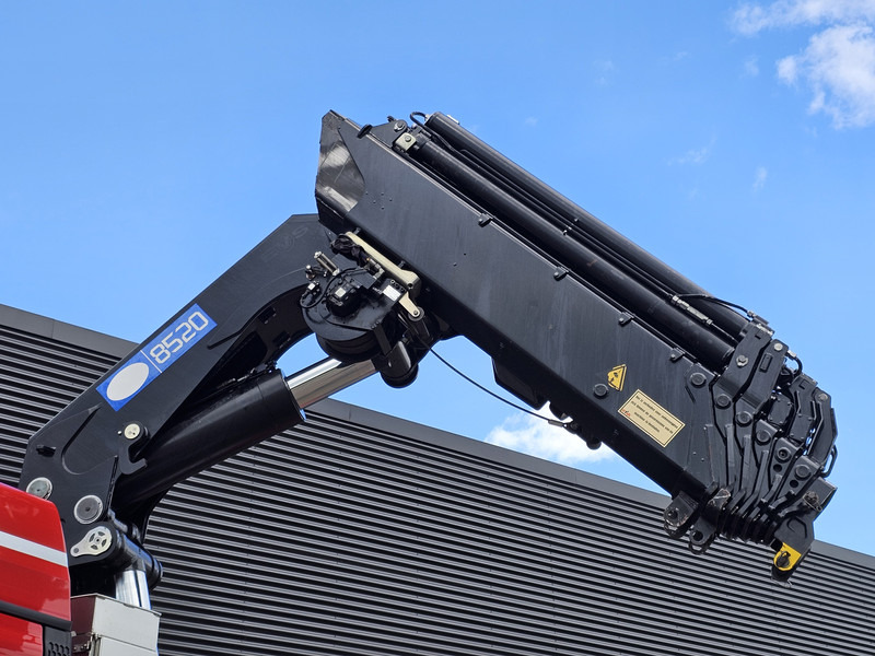 MAN TGX 37.480 8x2-6 / HMF 85 t/m CRANE / KRAN - Tractor: foto 4 MAN TGX 37.480 8x2-6 / HMF 85 t/m CRANE / KRAN - Tractor: foto 4