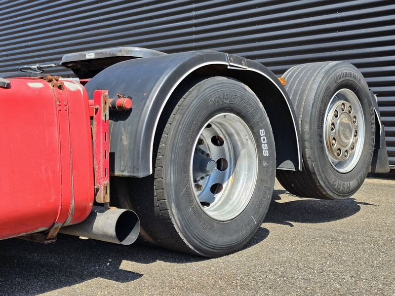 Scania R144.460 V8 6x2*4 / RETARDER / FULL AIR - Tractor: foto 4 Scania R144.460 V8 6x2*4 / RETARDER / FULL AIR - Tractor: foto 4