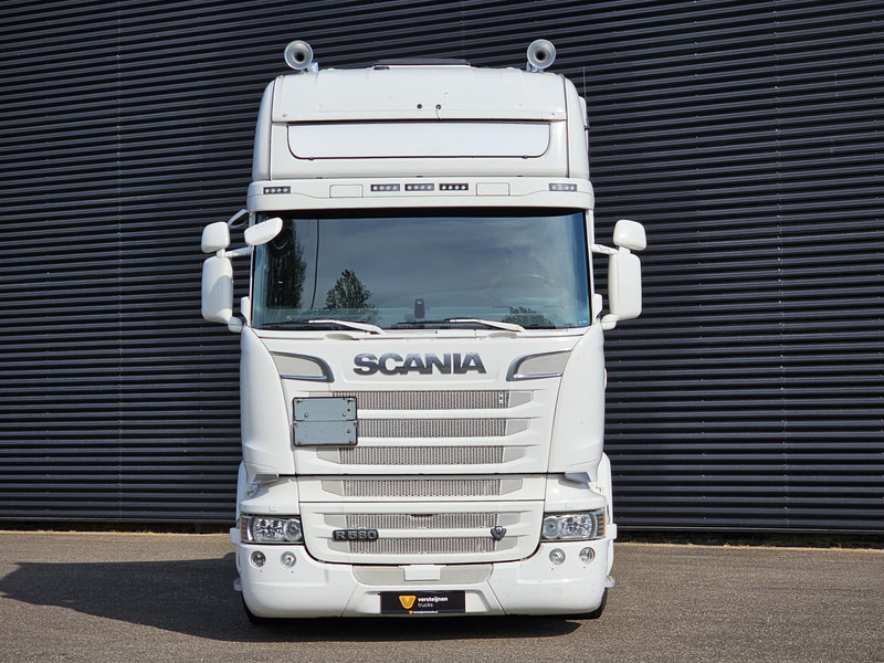 Scania R580 V8 6x2 BOOGIE / FULL AIR / RETARDER / ADR - Tractor: foto 3 Scania R580 V8 6x2 BOOGIE / FULL AIR / RETARDER / ADR - Tractor: foto 3