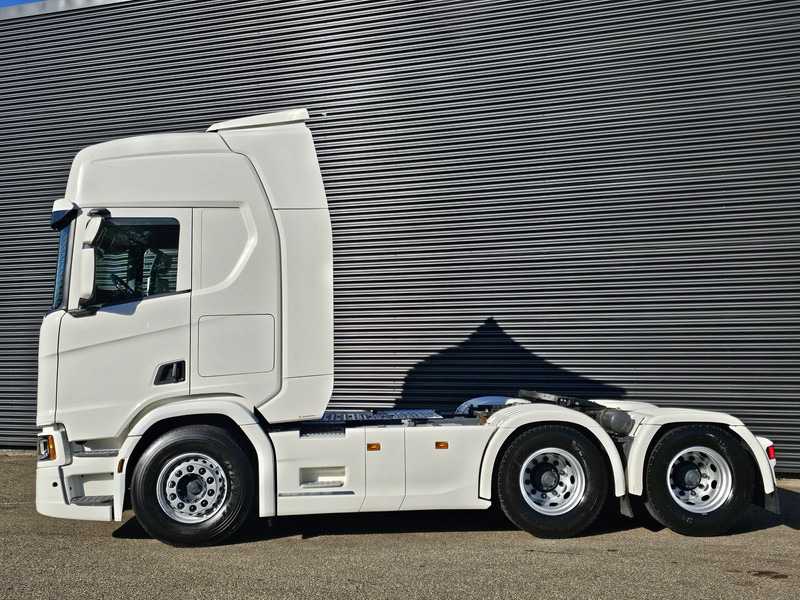 Scania R580 V8 / 6x4 / FULL AIR / RETARDER - Tractor: foto 2 Scania R580 V8 / 6x4 / FULL AIR / RETARDER - Tractor: foto 2