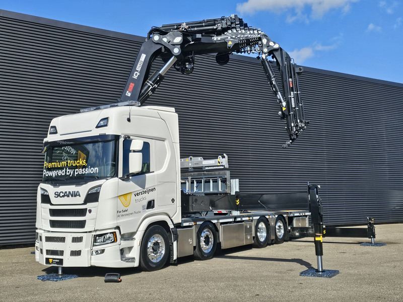 Scania R590 V8 / 8X2 / HIAB 1188 + JIB + WINCH - Tractor: foto 3 Scania R590 V8 / 8X2 / HIAB 1188 + JIB + WINCH - Tractor: foto 3