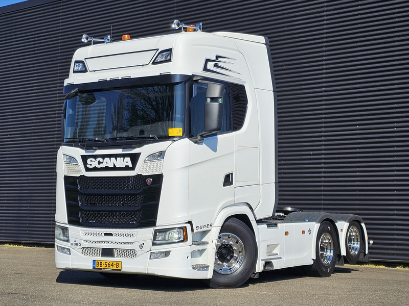Scania S580 V8 6X2 BOOGIE / FULL AIR / RETARDER - Tractor: foto 1 Scania S580 V8 6X2 BOOGIE / FULL AIR / RETARDER - Tractor: foto 1