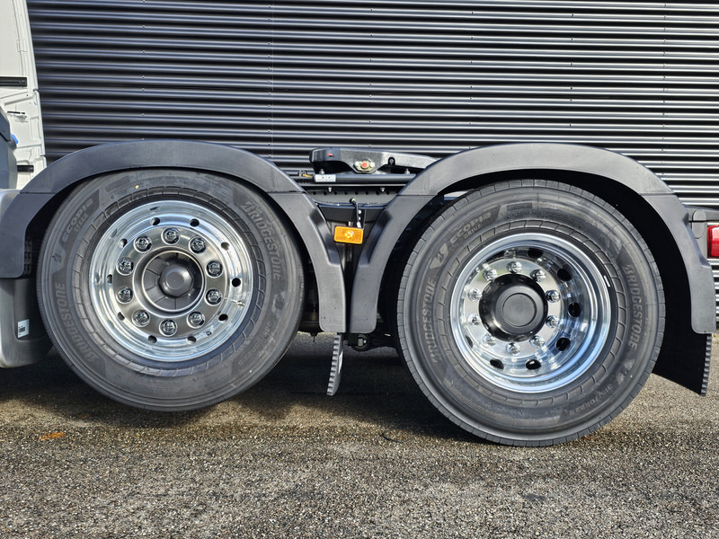 Volvo FH 780 AERO / 6x2/4 / RETARDER / GLOBE XL - Tractor: foto 4 Volvo FH 780 AERO / 6x2/4 / RETARDER / GLOBE XL - Tractor: foto 4