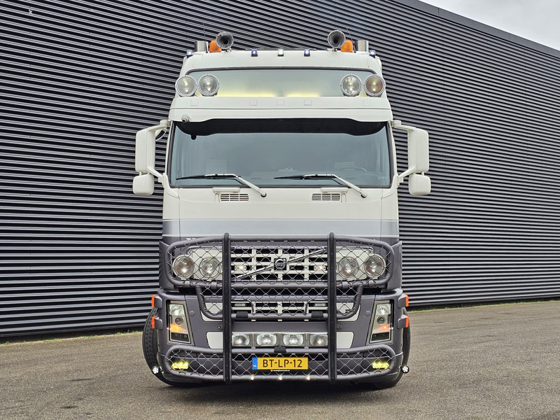 Volvo FH400 4X2 / SHOWTRUCK / SPECIAL / EXHAUST VALVE - Tractor: foto 3 Volvo FH400 4X2 / SHOWTRUCK / SPECIAL / EXHAUST VALVE - Tractor: foto 3
