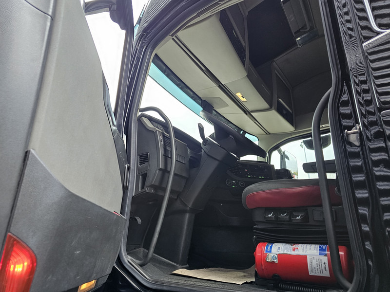 Camião transporte de veículos Volvo FH500 / AUTOTRANSPORT / LOHR CONSTRUCTION / COMBI: foto 12