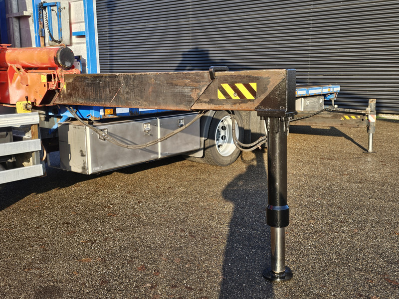 Volvo FM 410 6x2 / FASSI 42 t/m CRANE / KRAN - Camião de caixa aberta/ Plataforma, Camião grua: foto 4 Volvo FM 410 6x2 / FASSI 42 t/m CRANE / KRAN - Camião de caixa aberta/ Plataforma, Camião grua: foto 4