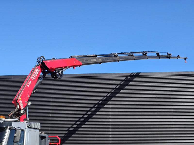 Volvo FM 460 8x4-4 / FASSI 36.5 t/m -8 x EXTENSION + WINCH - Camião de caixa aberta/ Plataforma, Camião grua: foto 4 Volvo FM 460 8x4-4 / FASSI 36.5 t/m -8 x EXTENSION + WINCH - Camião de caixa aberta/ Plataforma, Camião grua: foto 4