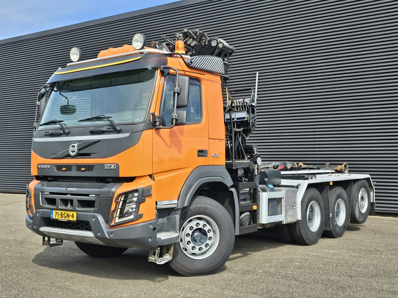 Camião polibenne Volvo FMX 460 8x4-4 / HIAB Z CRANE + HOOKLIFT: foto 11