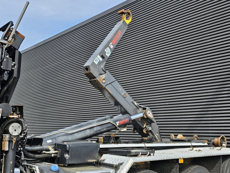 Camião polibenne Volvo FMX 460 8x4-4 / HIAB Z CRANE + HOOKLIFT: foto 13