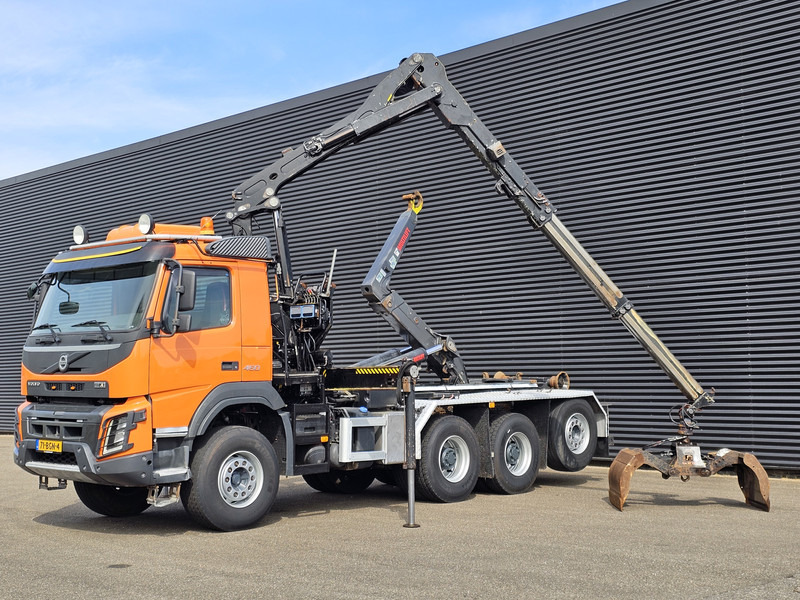 Volvo FMX 460 8x4-4 / HIAB Z CRANE + HOOKLIFT - Camião polibenne: foto 2 Volvo FMX 460 8x4-4 / HIAB Z CRANE + HOOKLIFT - Camião polibenne: foto 2