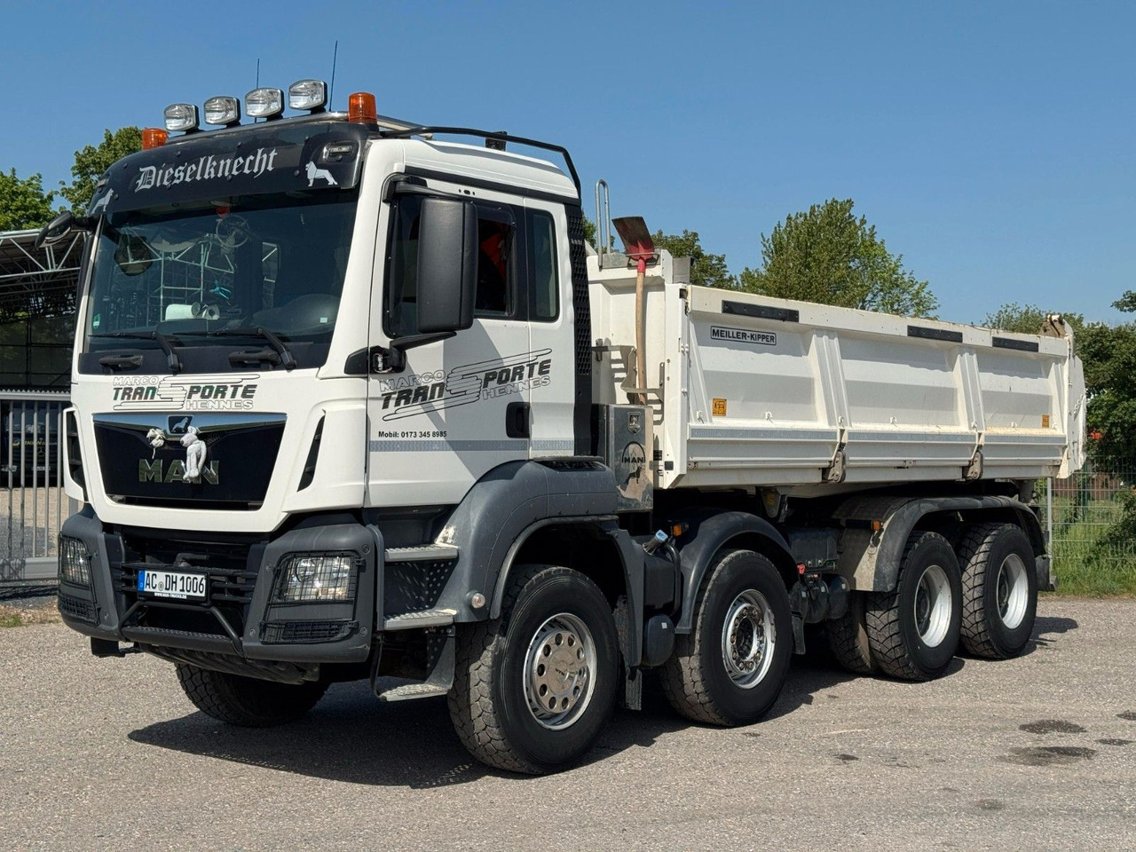 MAN 35.460 8x4 Meiller 3S. Kipper Bordmatik Retarder - Camião basculante: foto 4 MAN 35.460 8x4 Meiller 3S. Kipper Bordmatik Retarder - Camião basculante: foto 4