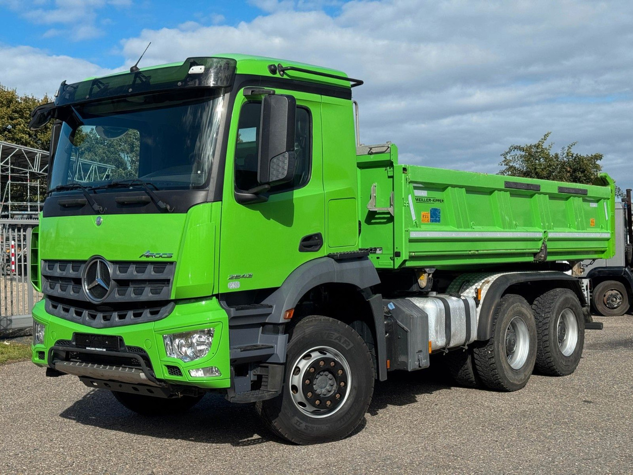 Mercedes-Benz 2643 6X4 Meiller 3 S. Bordmatik Top Zustand - Camião basculante: foto 3 Mercedes-Benz 2643 6X4 Meiller 3 S. Bordmatik Top Zustand - Camião basculante: foto 3