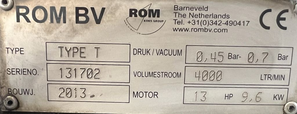 Mercedes-Benz 818 4X2 ROM Toilettenwagen guter Zustand - Caminhão limpa fossa: foto 4 Mercedes-Benz 818 4X2 ROM Toilettenwagen guter Zustand - Caminhão limpa fossa: foto 4