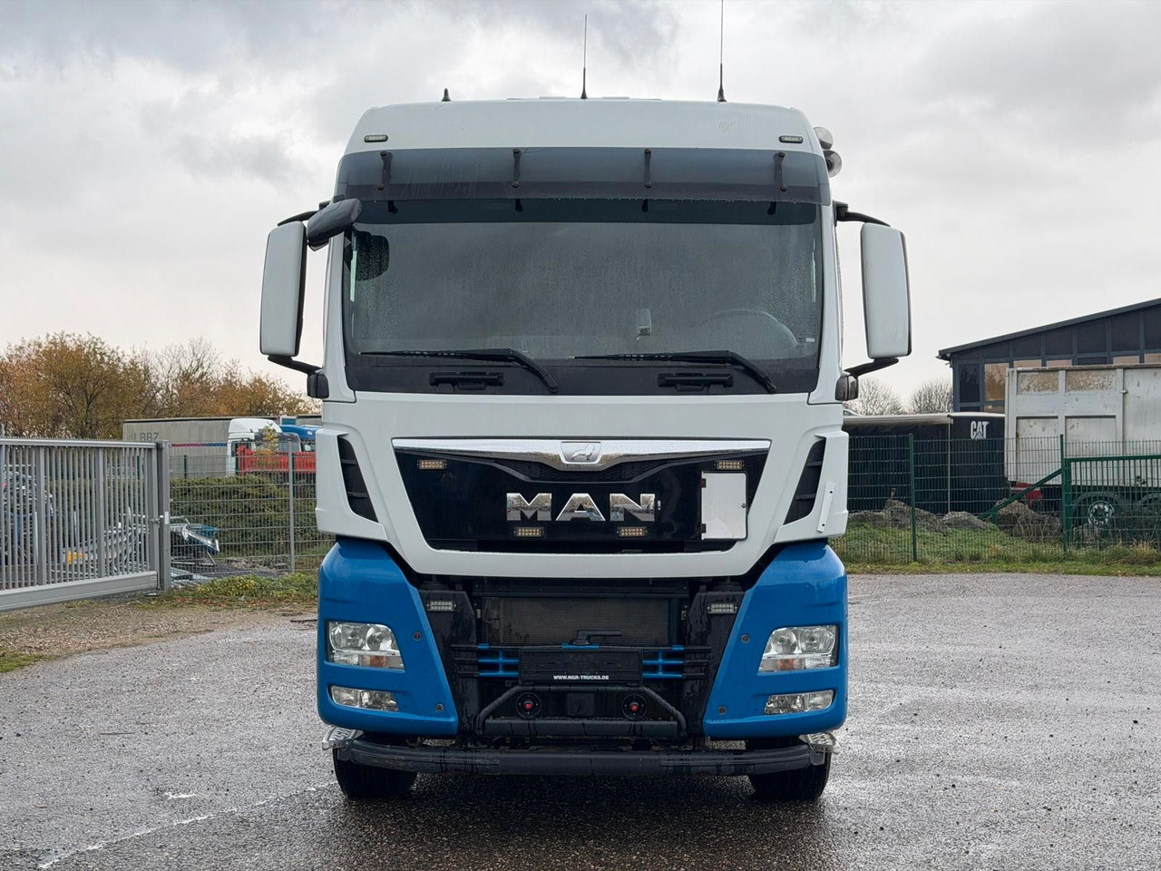 MAN 18.480 4x4 Hydro Drive | Stand-Klima | Kipphydr. - Tractor: foto 3 MAN 18.480 4x4 Hydro Drive | Stand-Klima | Kipphydr. - Tractor: foto 3