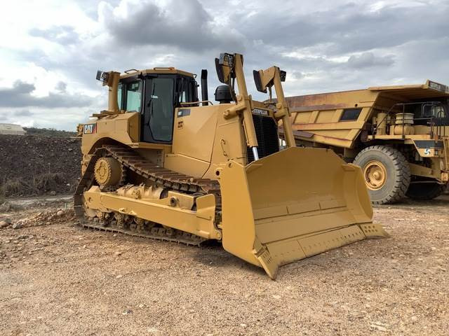 CAT D8T - Buldôzer: foto 4 CAT D8T - Buldôzer: foto 4