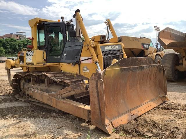 Komatsu D85EX-15 - Buldôzer: foto 4 Komatsu D85EX-15 - Buldôzer: foto 4
