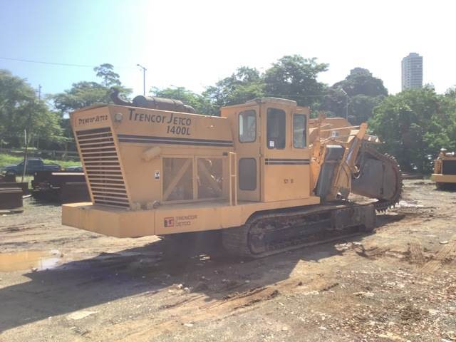 Trencor 1400L - Colocadora de tubagem: foto 3 Trencor 1400L - Colocadora de tubagem: foto 3