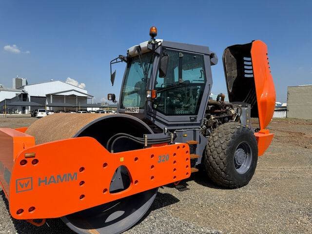 Compactador Hamm 320: foto 10