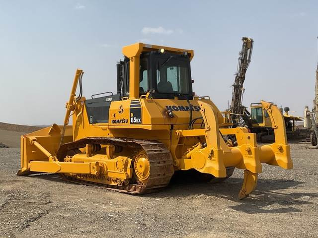 Komatsu D85EX-15 - Buldôzer: foto 2 Komatsu D85EX-15 - Buldôzer: foto 2