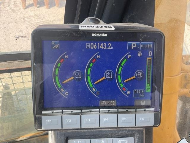 Escavadora de rastos Komatsu PC390LC-8MO: foto 7