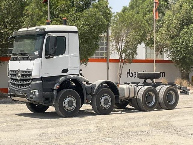 Mercedes-Benz Arocs 4240 - Camião chassi: foto 1 Mercedes-Benz Arocs 4240 - Camião chassi: foto 1
