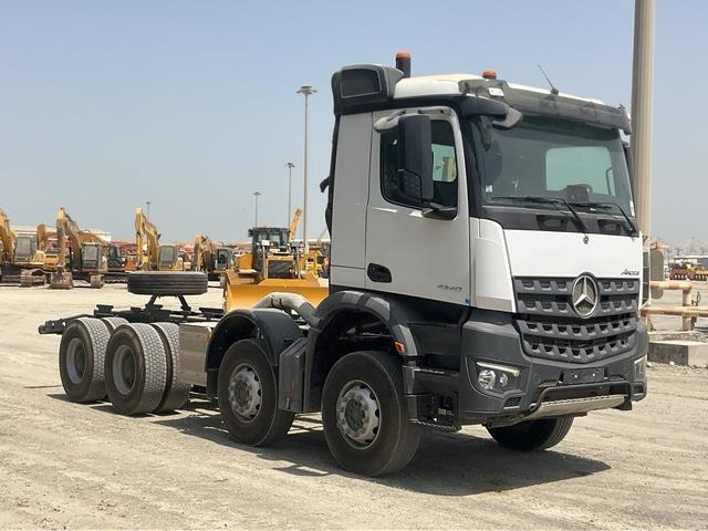 Mercedes-Benz Arocs 4240 - Camião chassi: foto 4 Mercedes-Benz Arocs 4240 - Camião chassi: foto 4