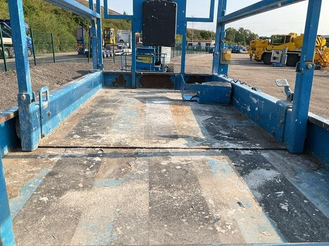 Plataforma de Tijera/ Plataforma de tesoura Genie GS4047: foto 17