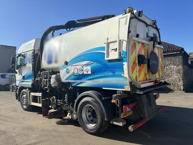 MAN TGM18.290 - Varredora urbana: foto 2 MAN TGM18.290 - Varredora urbana: foto 2