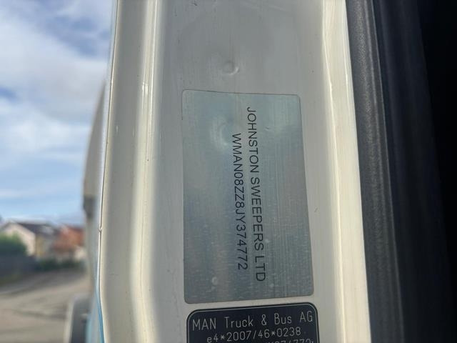 MAN TGM18.290 - Varredora urbana: foto 5 MAN TGM18.290 - Varredora urbana: foto 5