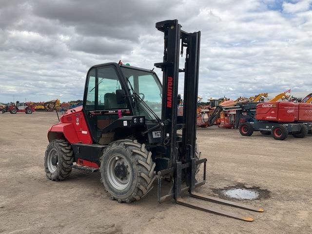 Manitou M30-4 - Empilhador todo-o-terreno: foto 4 Manitou M30-4 - Empilhador todo-o-terreno: foto 4