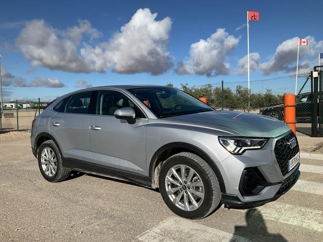 Audi Q3 - Automóvel: foto 4 Audi Q3 - Automóvel: foto 4