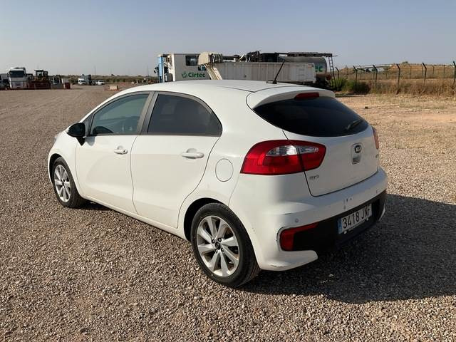 Kia Rio Ecodynamics - Automóvel: foto 2 Kia Rio Ecodynamics - Automóvel: foto 2