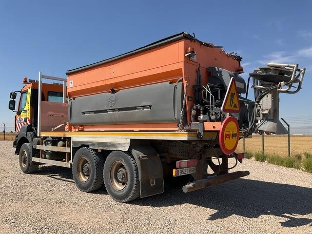 Renault Kerax 430DXI - Veículo limpa-neves: foto 2 Renault Kerax 430DXI - Veículo limpa-neves: foto 2