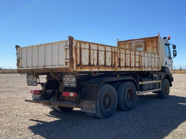 Renault Kerax - Camião basculante: foto 3 Renault Kerax - Camião basculante: foto 3