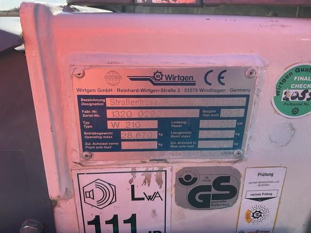 Wirtgen W210 - Aplainadora (Fresadora): foto 5 Wirtgen W210 - Aplainadora (Fresadora): foto 5