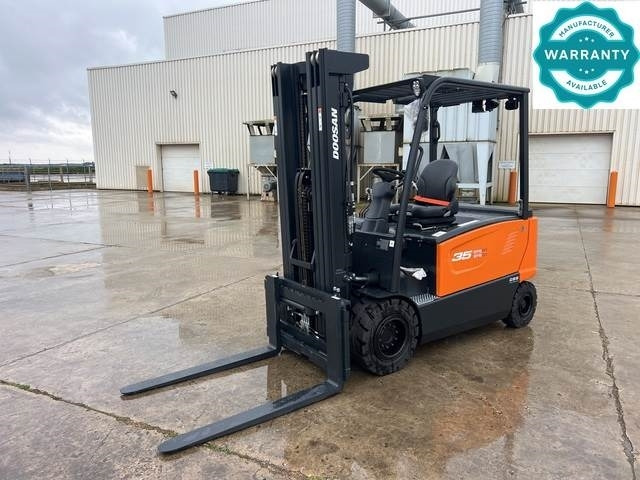 Doosan B35X-7 PLUS - Empilhador elétrico: foto 1 Doosan B35X-7 PLUS - Empilhador elétrico: foto 1