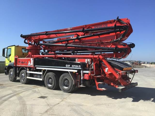 Mercedes-Benz Arocs 4143 - Autobomba de betão: foto 2 Mercedes-Benz Arocs 4143 - Autobomba de betão: foto 2