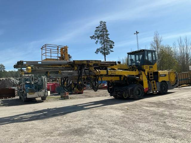 Atlas Copco XE3C - Máquina de mineração: foto 1 Atlas Copco XE3C - Máquina de mineração: foto 1
