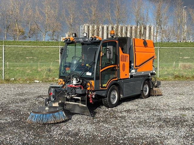 Boschung Pony P4T - Varredora urbana: foto 2 Boschung Pony P4T - Varredora urbana: foto 2