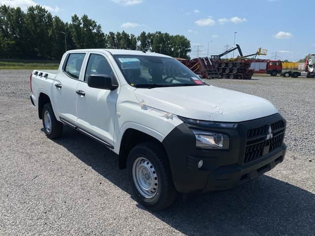 Mitsubishi L200 - Veículo comercial: foto 4 Mitsubishi L200 - Veículo comercial: foto 4