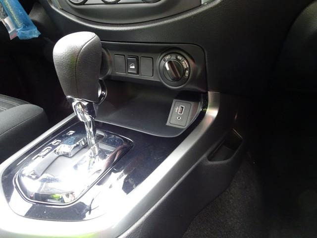 Veículo comercial Nissan Navara: foto 15 Veículo comercial Nissan Navara: foto 15