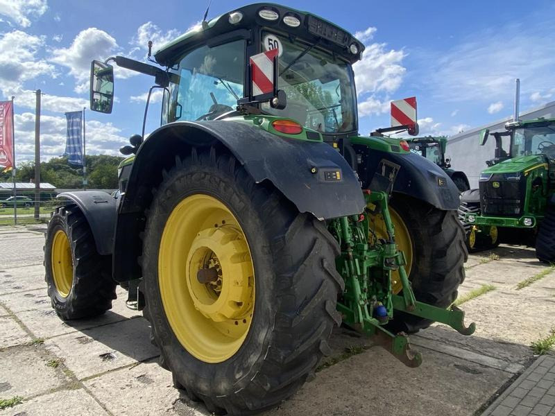 Trator John Deere 6215R AutoPowr: foto 8