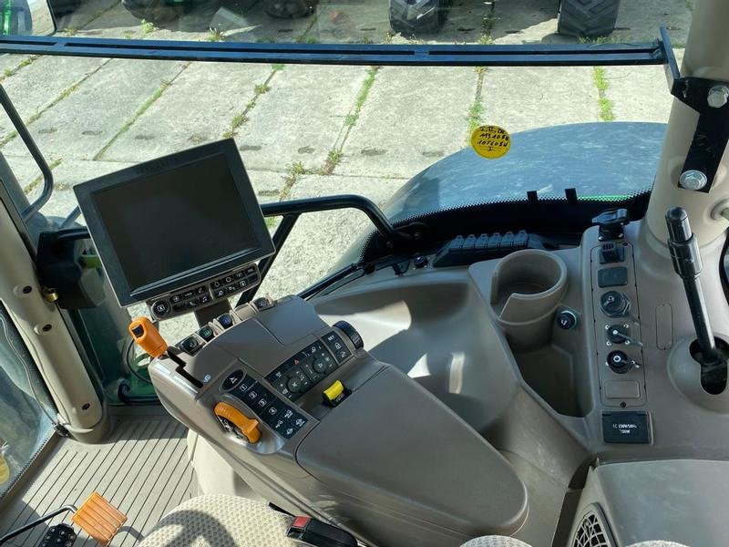 Trator John Deere 6215R AutoPowr: foto 11